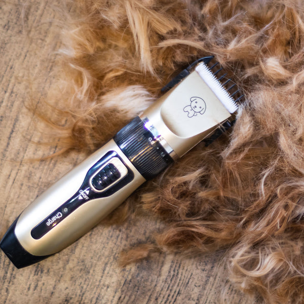 Oštrenje i servis grooming noževa za mašinice